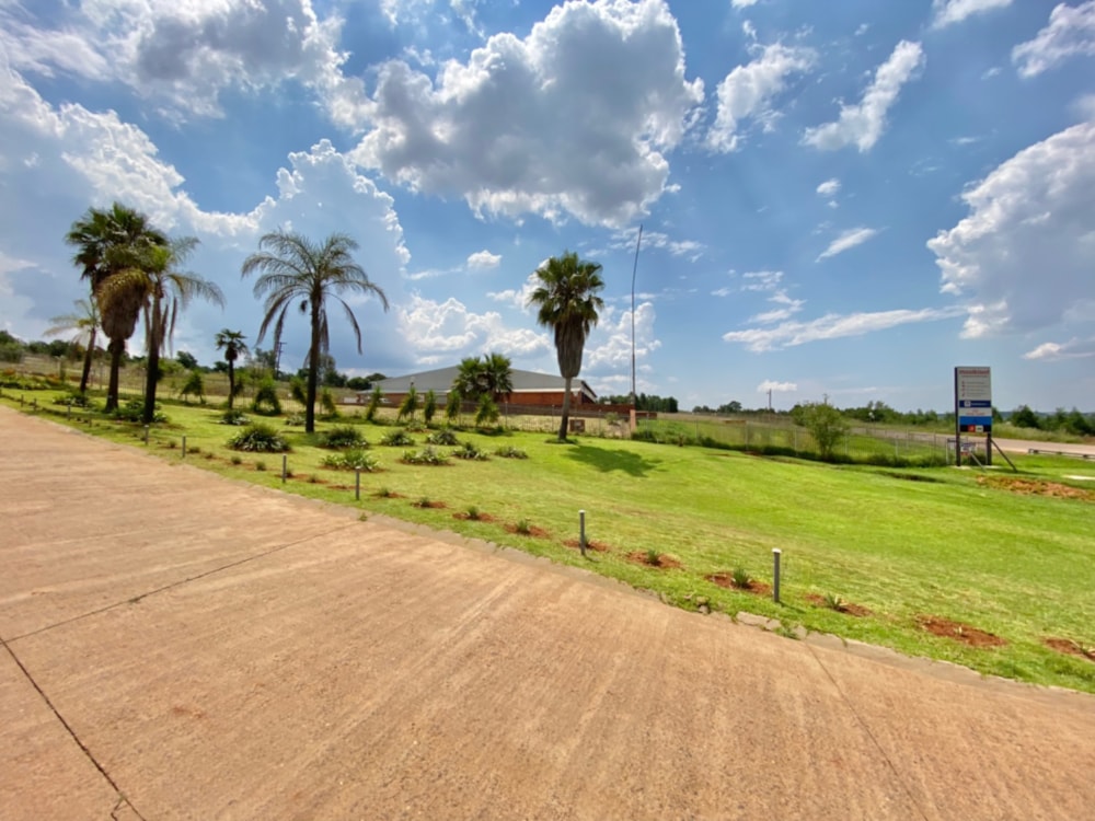 Commercial vacant land for sale in Mooikloof - PT1676046 Commercial vacant land for sale in Mooikloof - PT1676046