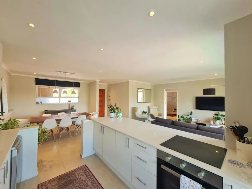 Apartment let in River Club, Sandton - JBL1715560 Apartment let in River Club, Sandton - JBL1715560