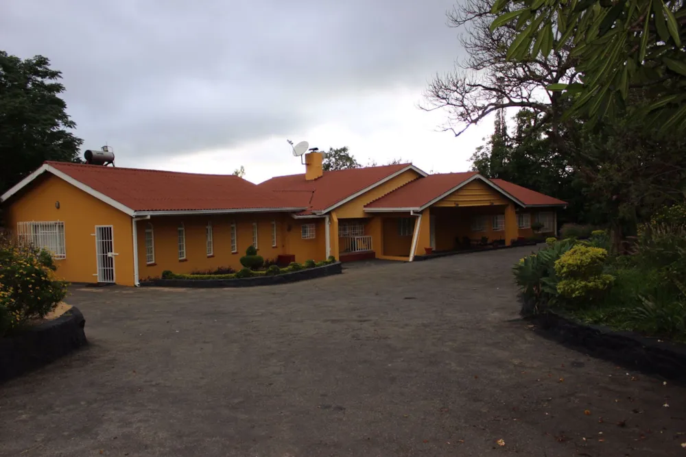 House for sale in Arcturus, Zimbabwe - 3ZB1560561 House for sale in Arcturus, Zimbabwe - 3ZB1560561