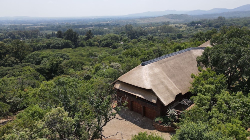 Mixed use farm sold in Rustenburg - 1RU1561365