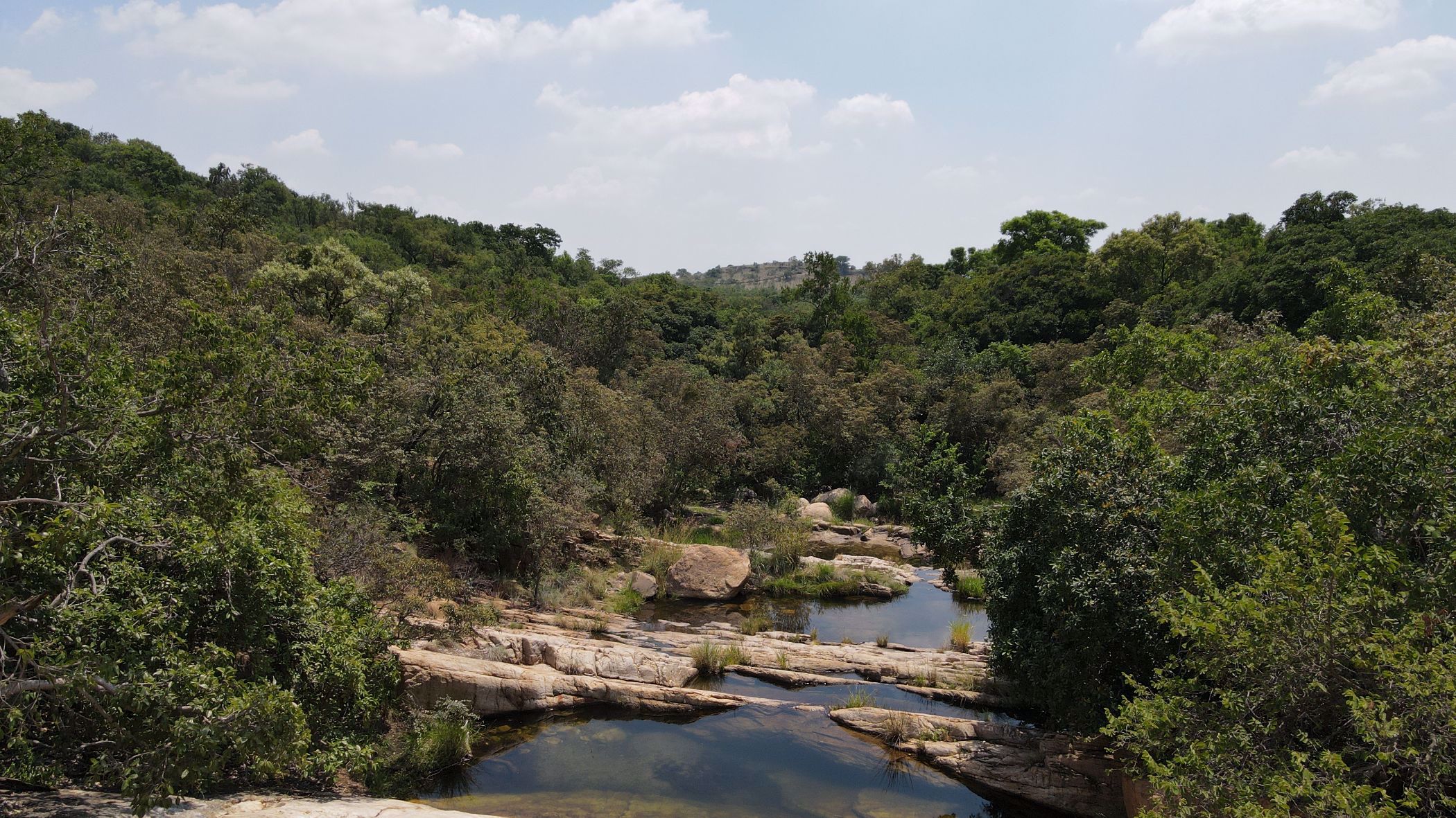 Mixed use farm sold in Rustenburg - 1RU1561365