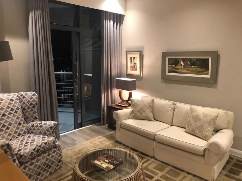 Apartment for sale in Menlyn - PT1562303 Apartment for sale in Menlyn - PT1562303