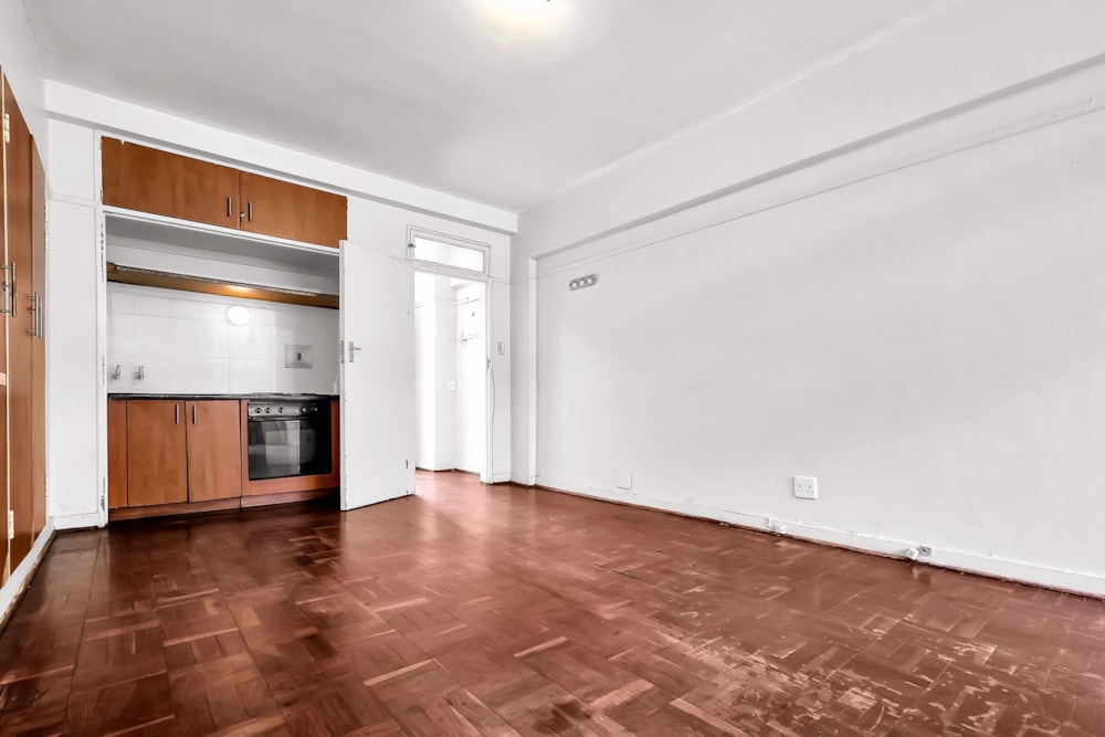 Apartment for sale in Parktown - GRE1692998 Apartment for sale in Parktown - GRE1692998