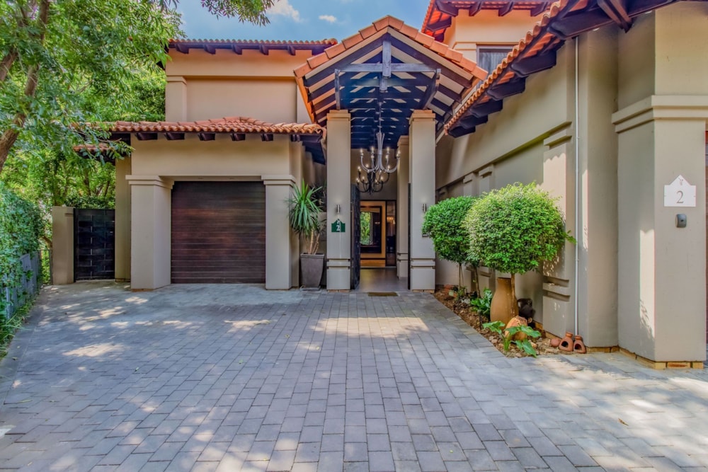 Golf estate house for sale in Pecanwood - 1HR1562528 Golf estate house for sale in Pecanwood - 1HR1562528