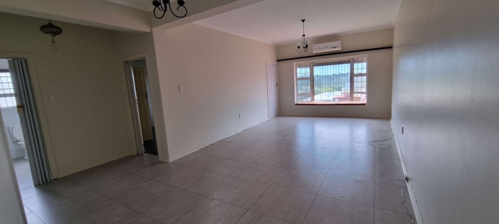 Apartment for sale in Port Shepstone, KwaZulu-Natal - 1PX1604150