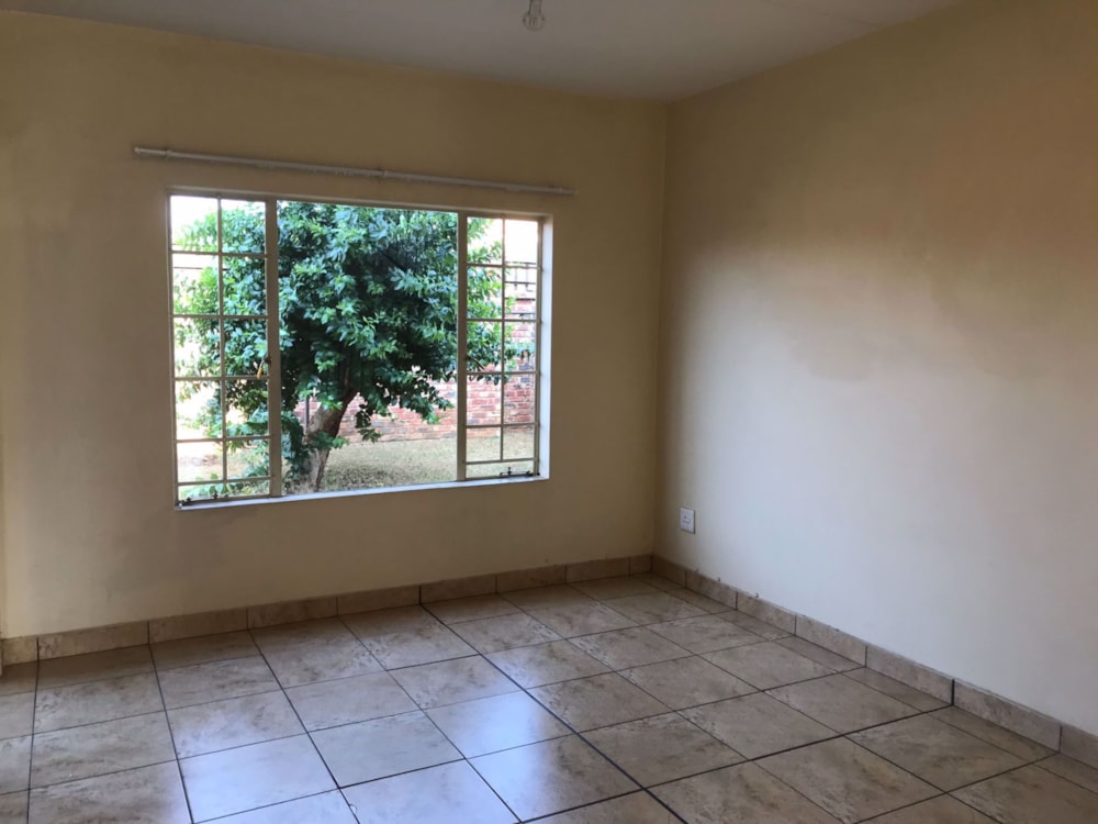 Townhouse to rent in Waterval East - 1RU1539702 Townhouse to rent in Waterval East - 1RU1539702