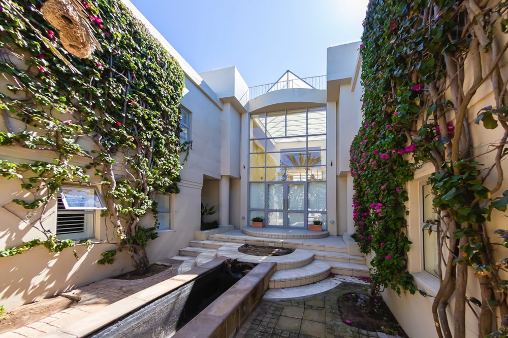 Double-storey house sold in Sunset Beach, Cape Town - 1TV1677879 Double-storey house sold in Sunset Beach, Cape Town - 1TV1677879