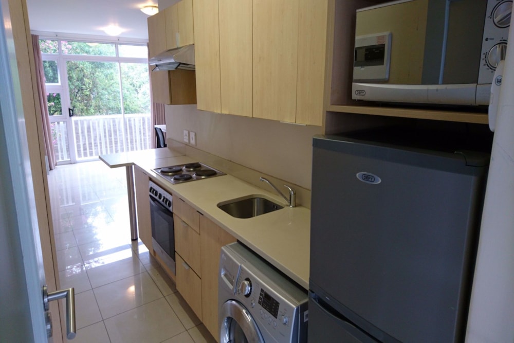 Bachelor apartment let in West Hill, Grahamstown, Makhanda - 1GC1710577