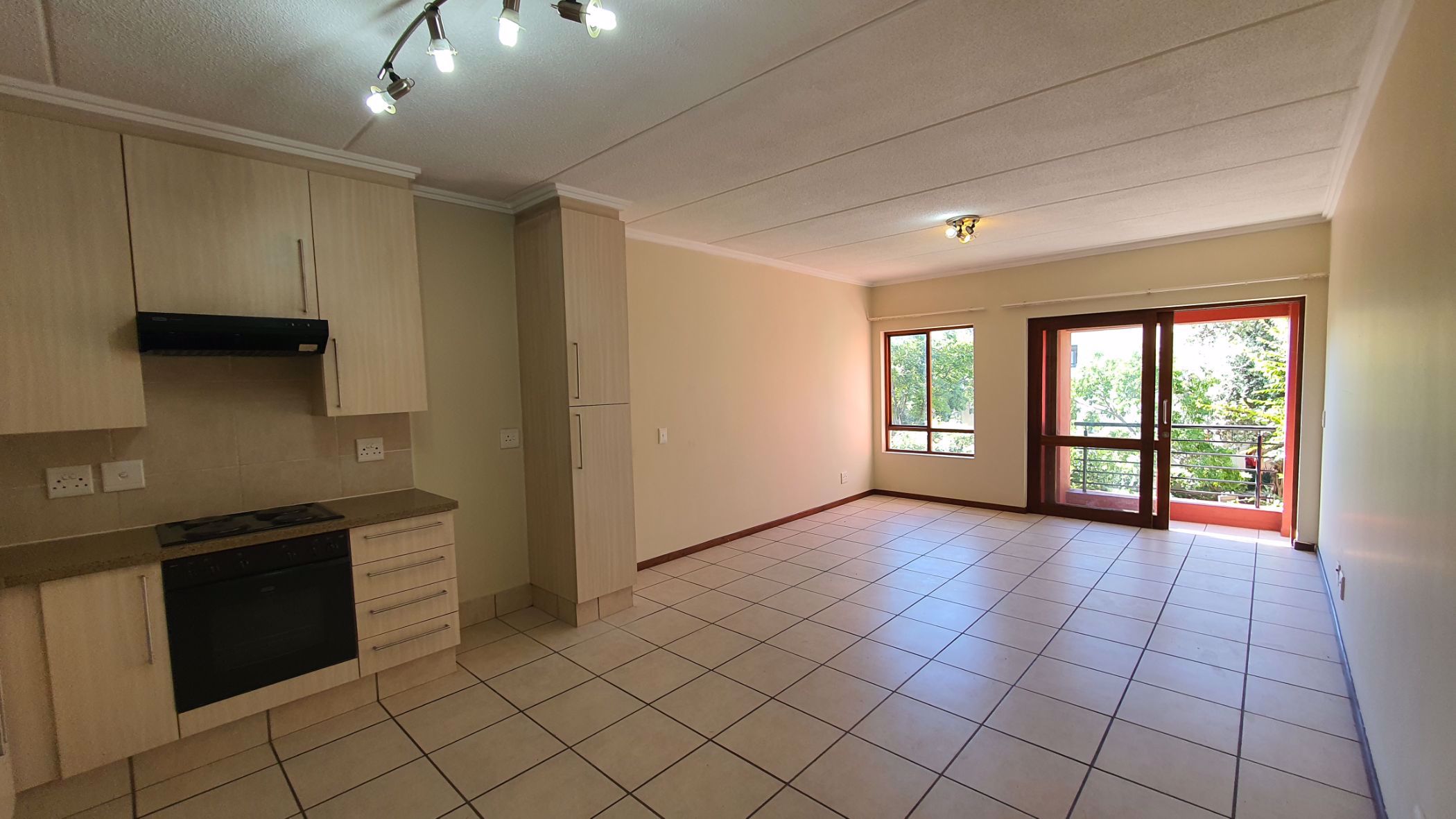 Studio apartment for sale in Lonehill - FW1659361