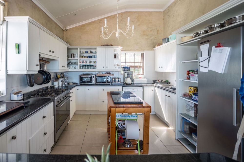 Guesthouse for sale in East Bank - 1PF1622801 Guesthouse for sale in East Bank - 1PF1622801