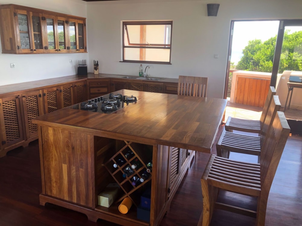 Beachfront villa for sale in Guinjata, Inhambane, Mozambique - 3MQ1741063 Beachfront villa for sale in Guinjata, Inhambane, Mozambique - 3MQ1741063