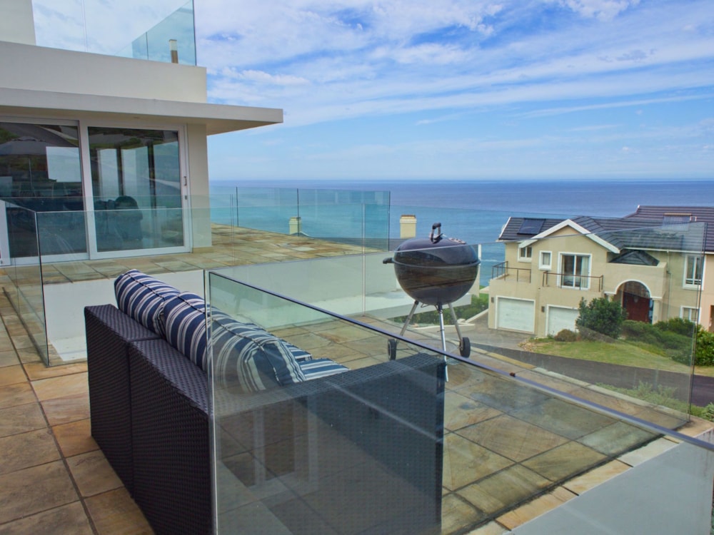 House for sale in Pinnacle Point Golf Estate - 1MB1558975