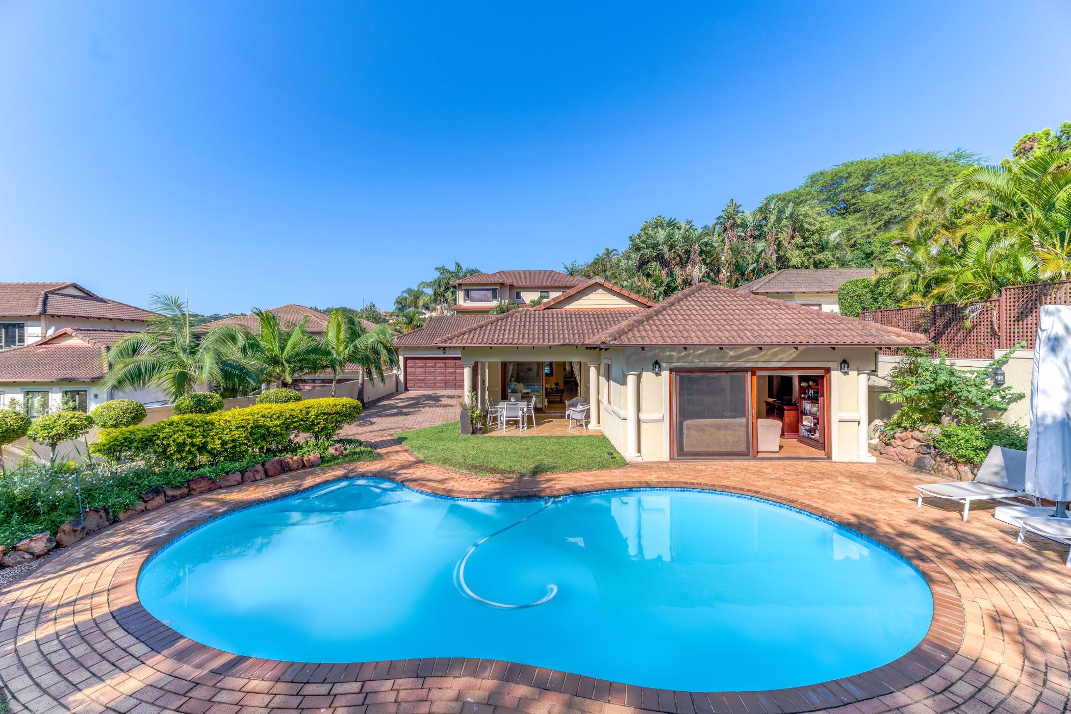 House for sale in La Lucia - 1ND1752755