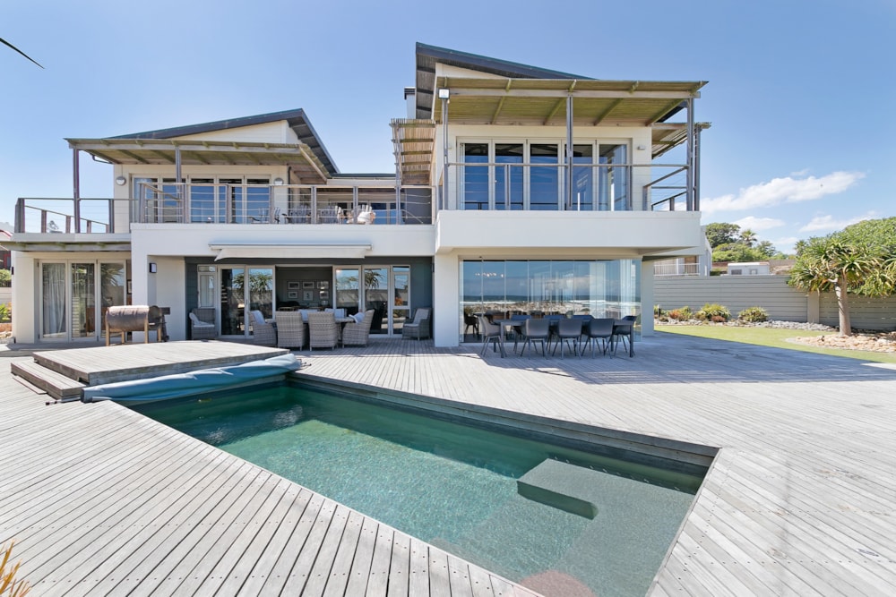 House for sale in Van Riebeeckstrand - 1TV1710694