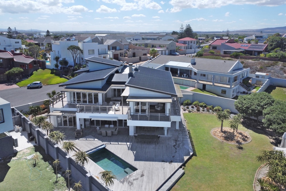 House for sale in Van Riebeeckstrand - 1TV1710694