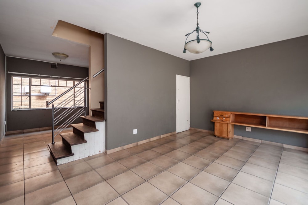 Apartment for sale in Rhodesfield - KTP1714471 Apartment for sale in Rhodesfield - KTP1714471