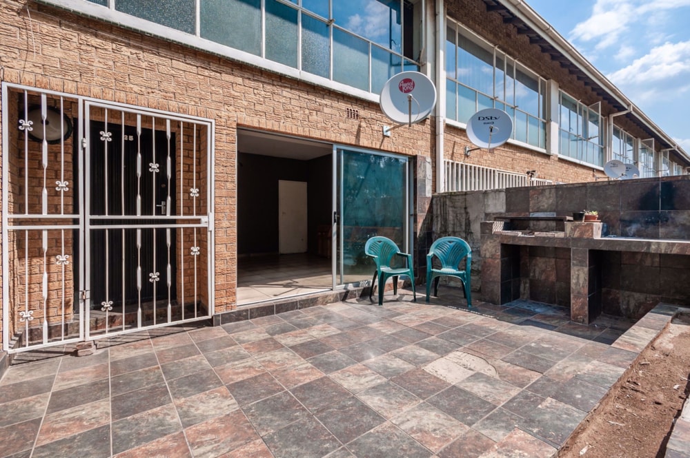 Apartment for sale in Rhodesfield - KTP1714471 Apartment for sale in Rhodesfield - KTP1714471