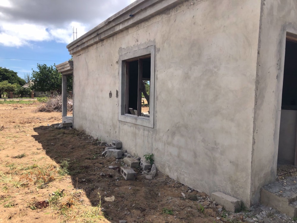 Bungalow for sale in Inhassoro, Mozambique - 3MQ1537336