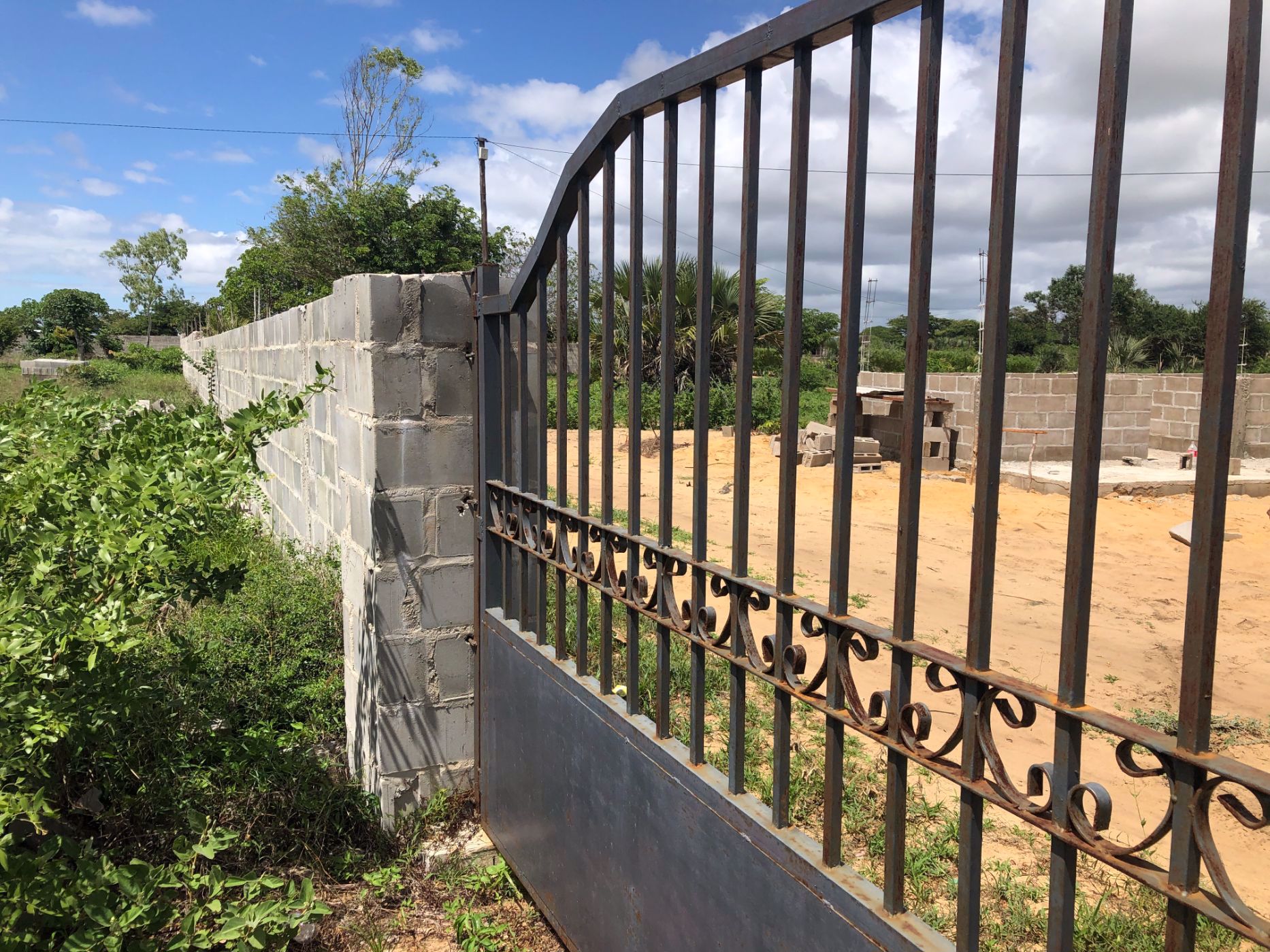 Vacant land for investment in Inhassoro, Mozambique - 3MQ1537337