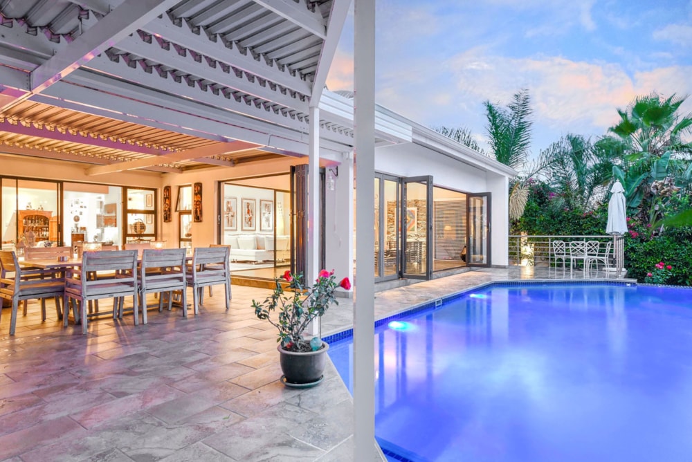 Security estate home for sale in Cedar Creek - FW1725942