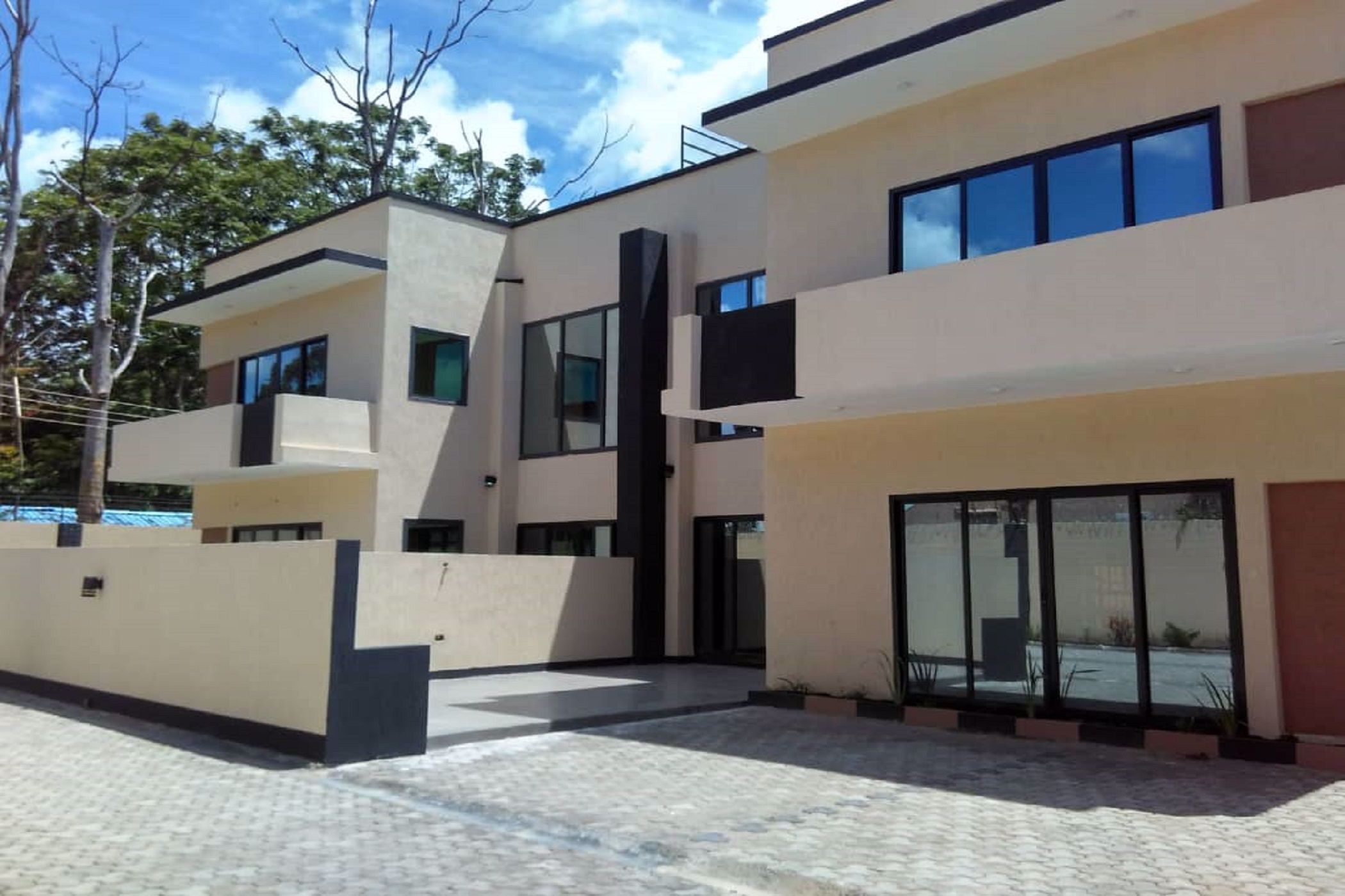 Townhouse to rent in Mass Media, Zambia - 3ZA1563048