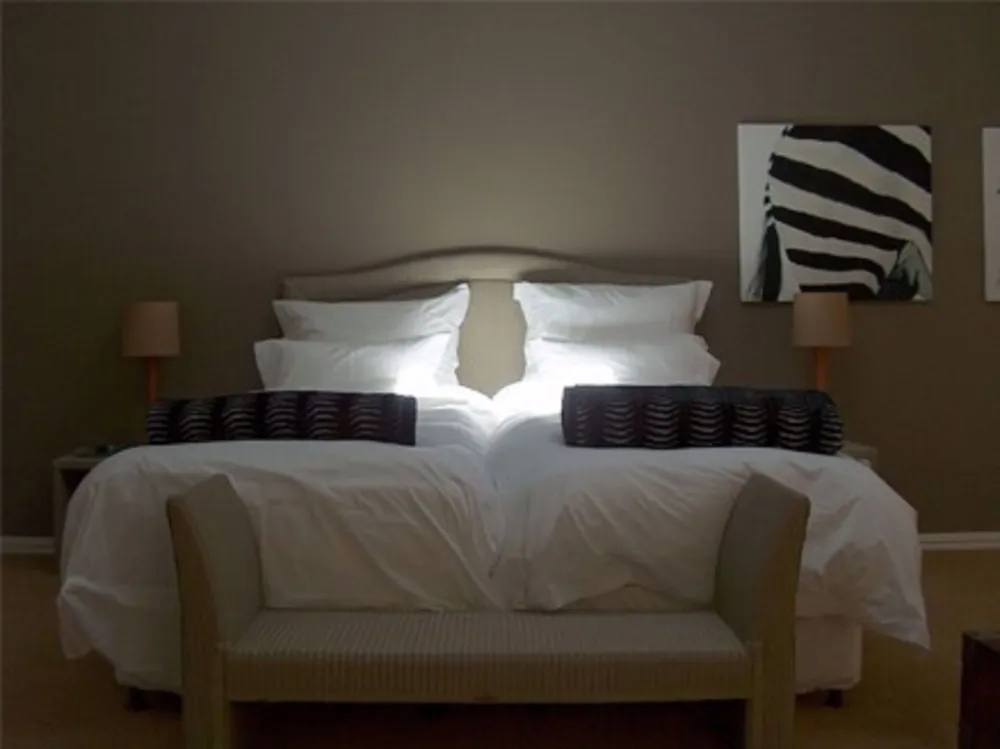 Guesthouse sold in Somerset West - PGLAG1745305 Guesthouse sold in Somerset West - PGLAG1745305