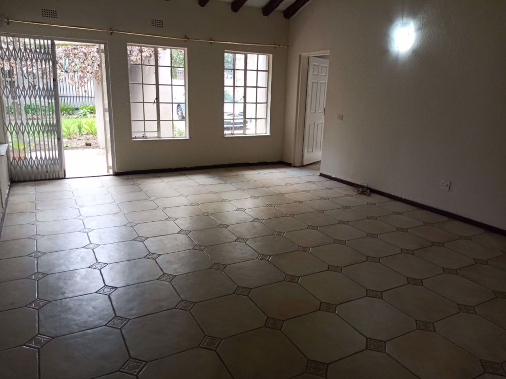 House let in Sunninghill - FYL1708975 House let in Sunninghill - FYL1708975