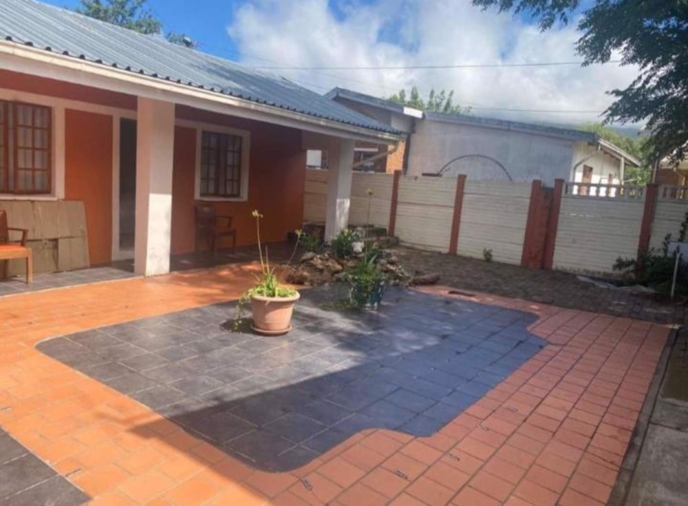 House for sale in Queenstown - 1MH1564332