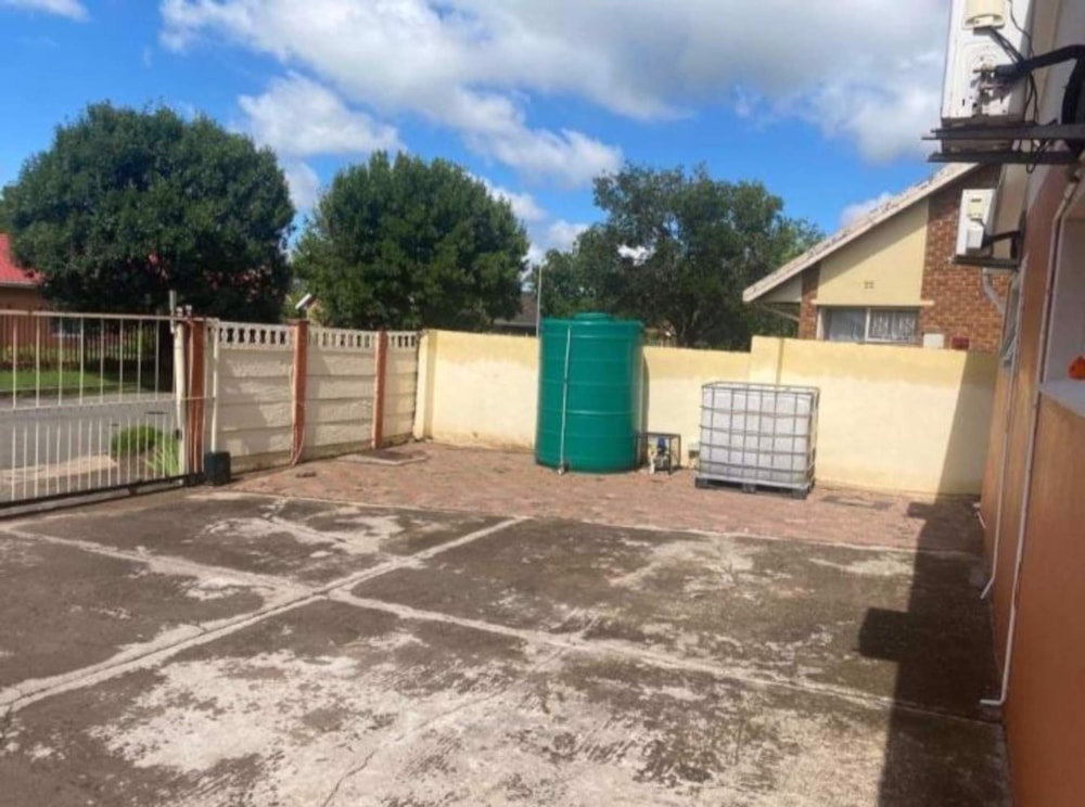 House for sale in Queenstown - 1MH1564332