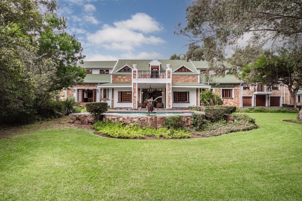 House for sale in Oakdene, Johannesburg - 1GV1704407