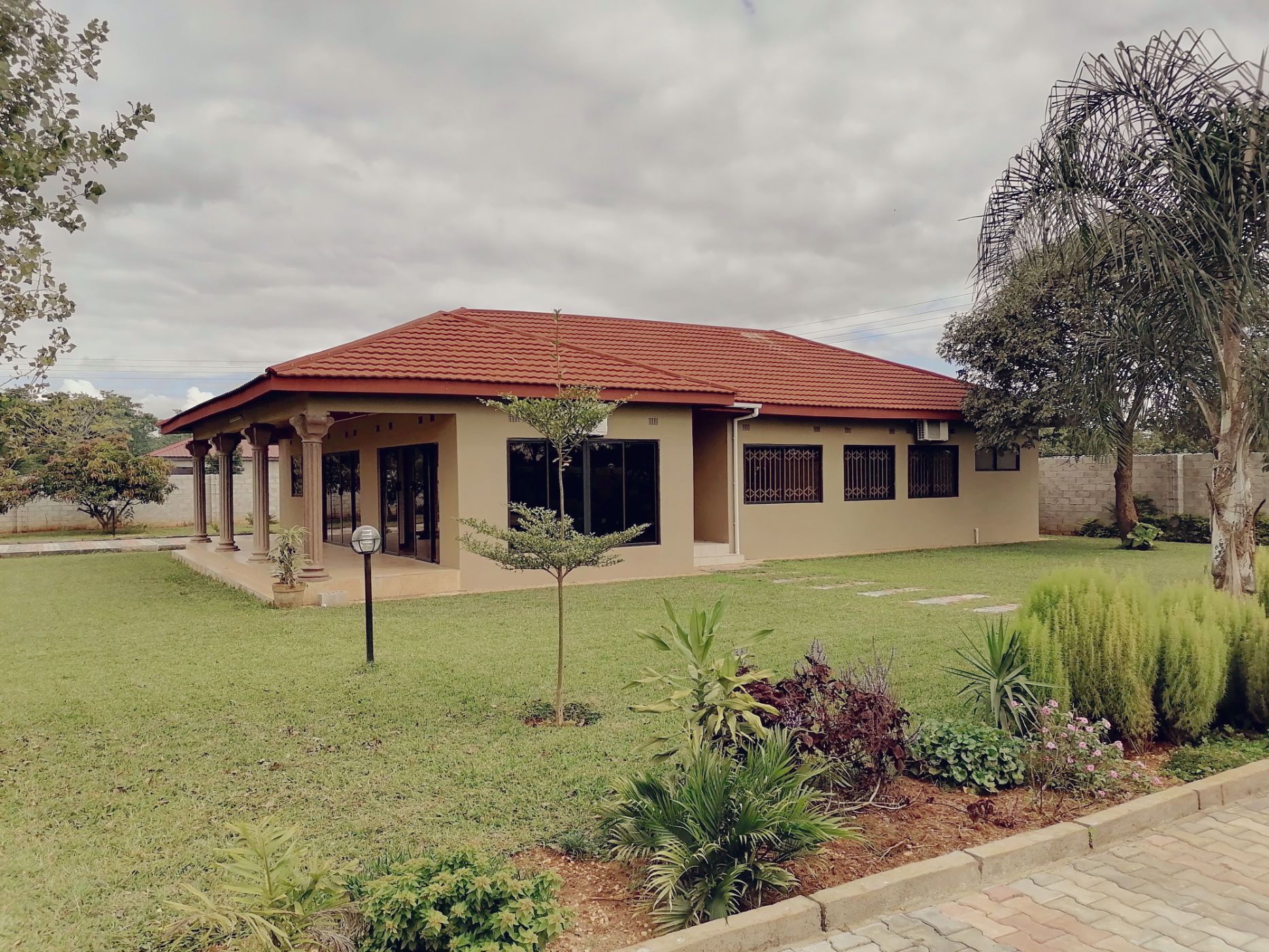 House to rent in Leopards Hill, Zambia - 3ZA1566037