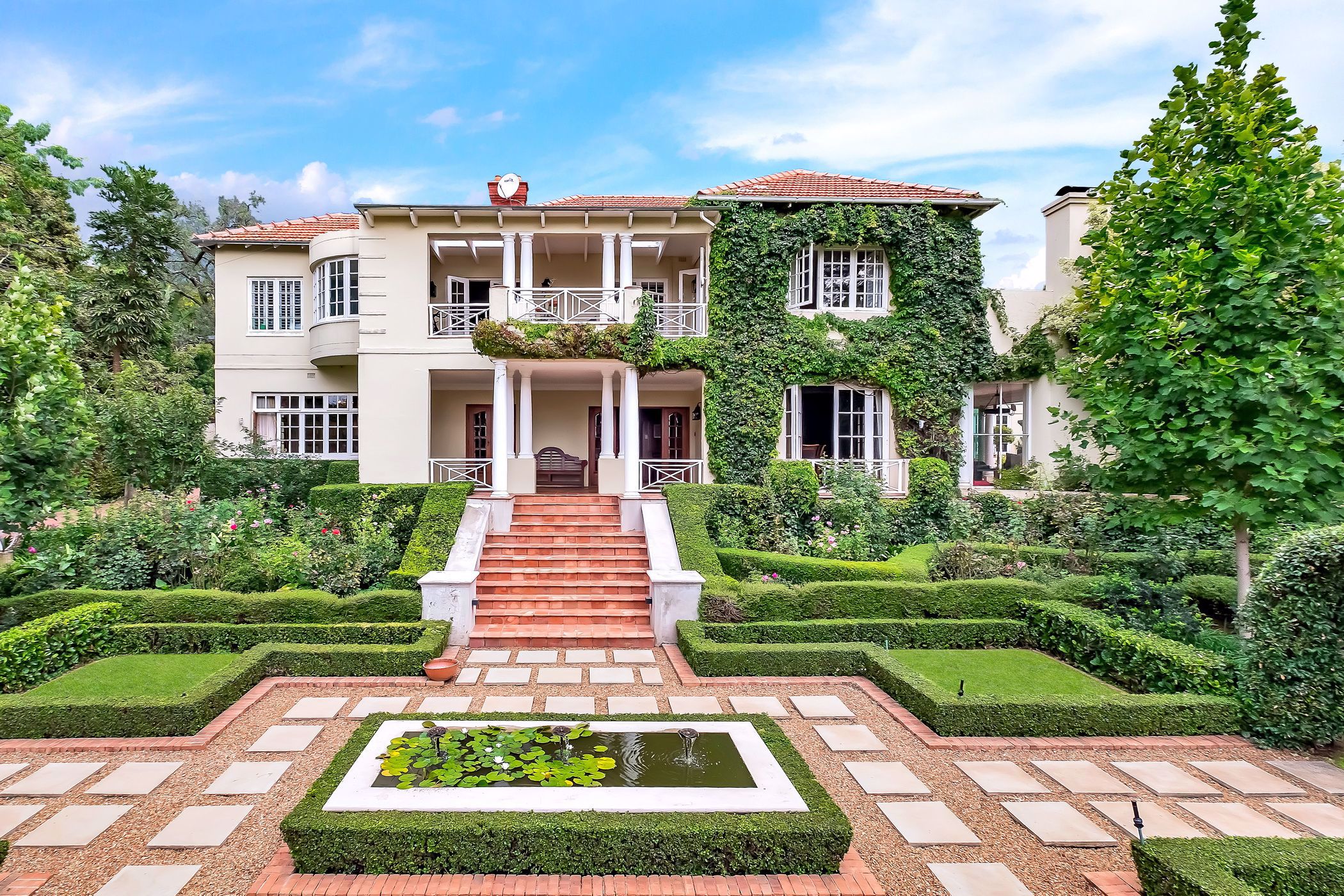 House for sale in Westcliff, Johannesburg - HP1733772