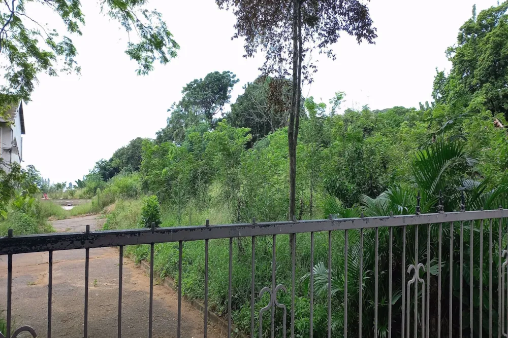 Residential vacant land for sale in Athlone Park - 1WB1714467