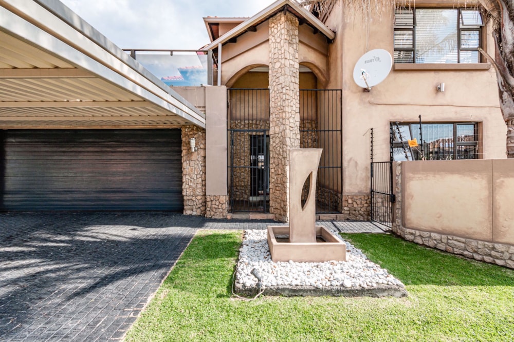 House for sale in Sonneveld - 1BJ1565940