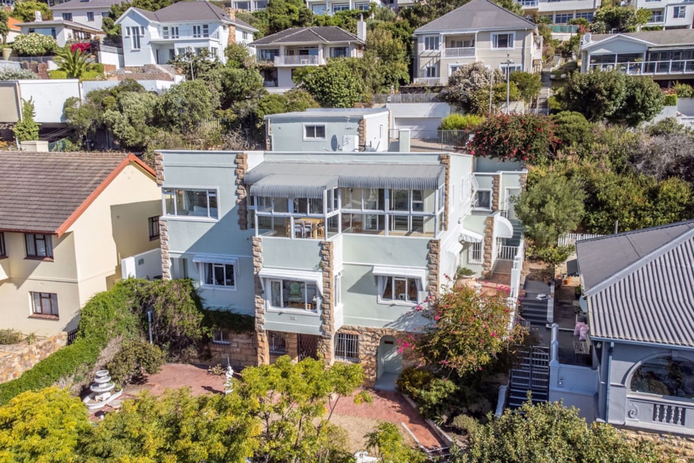 Double-storey house for sale in Fish Hoek - FH1729540 Double-storey house for sale in Fish Hoek - FH1729540