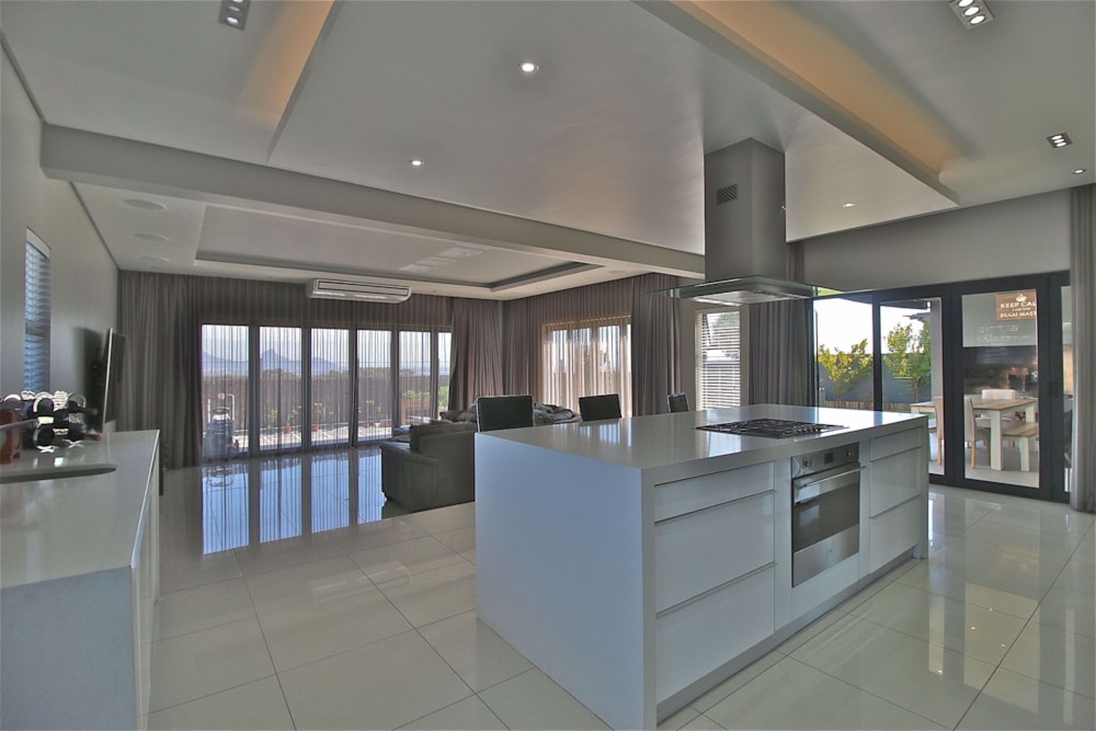 Double-storey house for sale in Baronetcy Estate - 1PLA1565292 Double-storey house for sale in Baronetcy Estate - 1PLA1565292