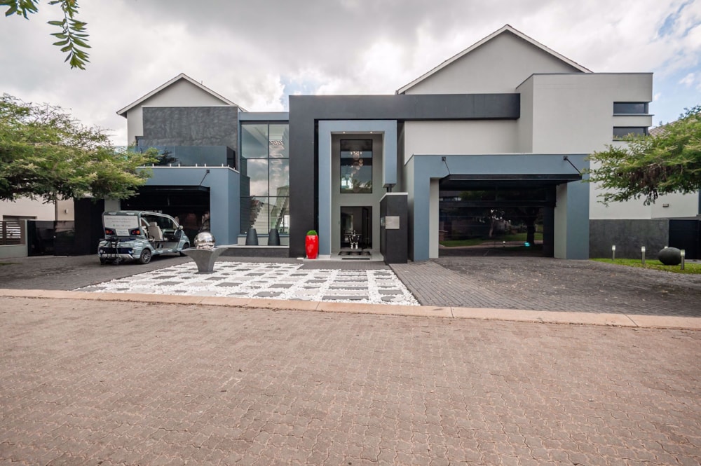 House for sale in Copperleaf - 1CE1565082