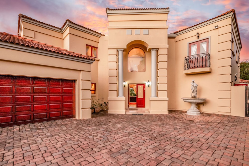 Double-storey cluster for sale in Linksfield - BED1747070