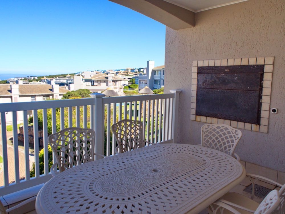 Apartment to rent in Pinnacle Point Golf Estate - 1MB1736552