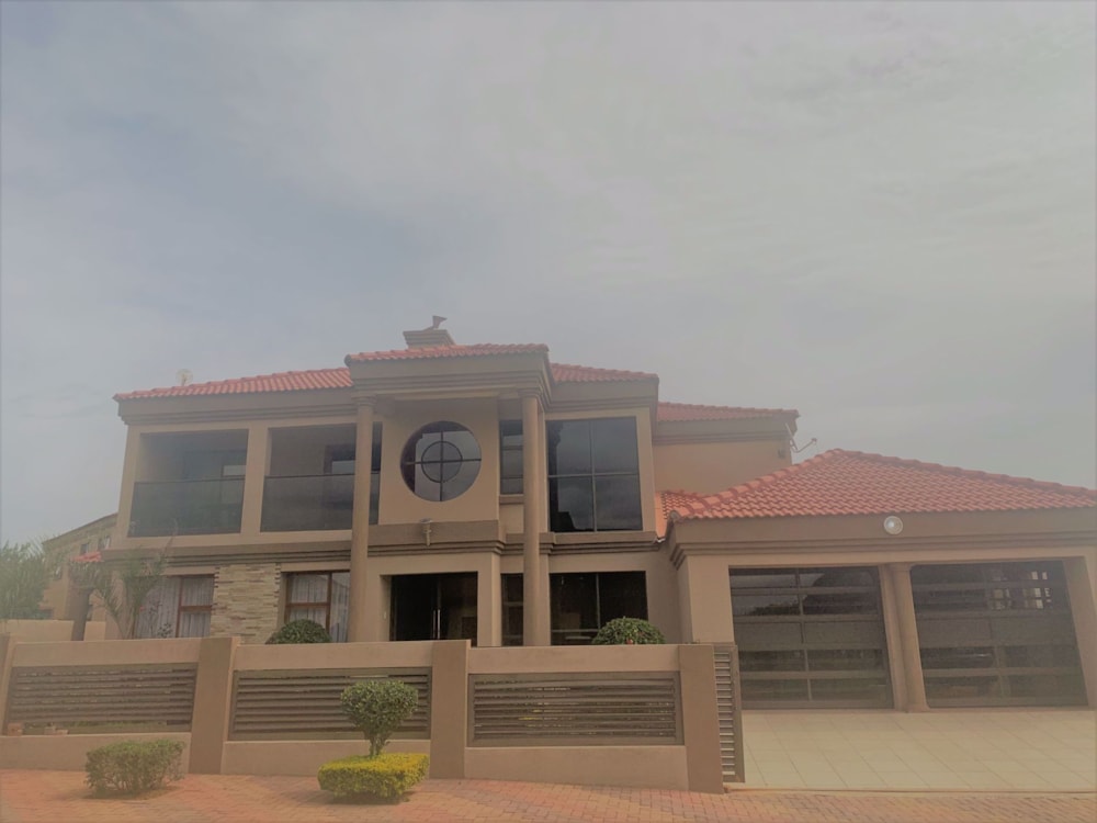 House for sale in Bendor Park - 1PS1691180