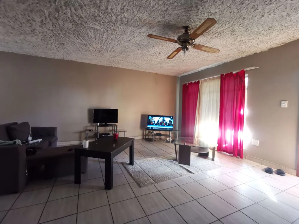 Double-storey apartment sold in Welgelegen, Polokwane - 1PS1707989 Double-storey apartment sold in Welgelegen, Polokwane - 1PS1707989