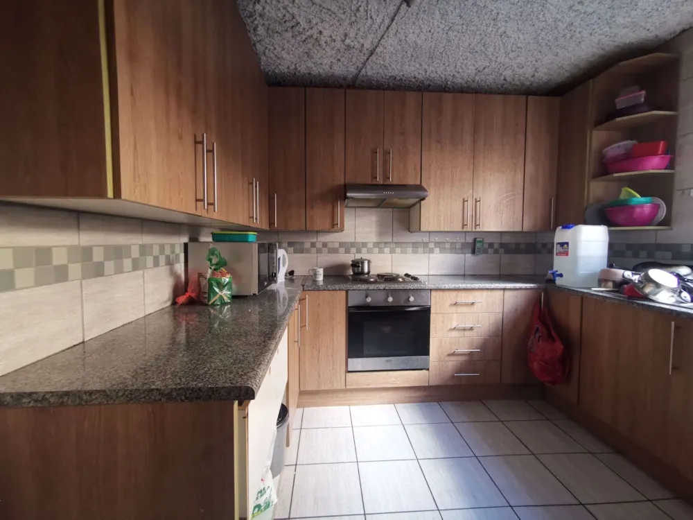 Double-storey apartment sold in Welgelegen, Polokwane - 1PS1707989 Double-storey apartment sold in Welgelegen, Polokwane - 1PS1707989
