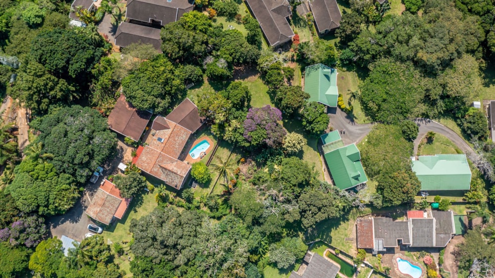 Security complex home for sale in Southport - 1PX1561113 Security complex home for sale in Southport - 1PX1561113