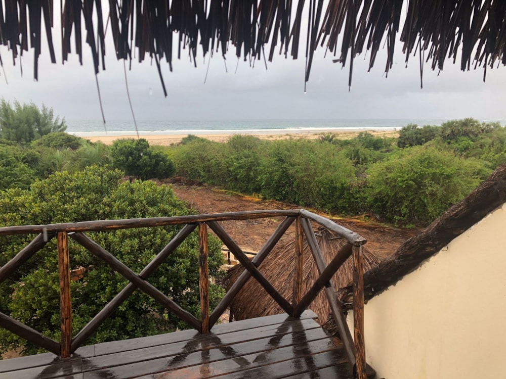 Beachfront villa for sale in Praia da Barra, Mozambique - 3MQ1564838 Beachfront villa for sale in Praia da Barra, Mozambique - 3MQ1564838