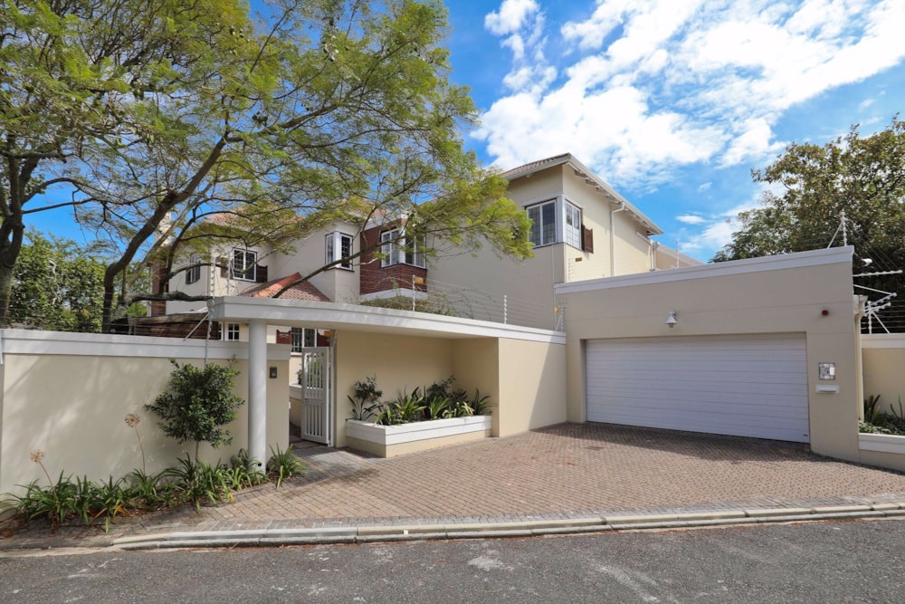 House to rent in Rondebosch - RBL1739652 House to rent in Rondebosch - RBL1739652