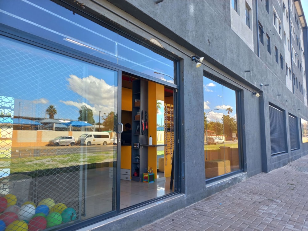 Commercial retail property for sale in Windhoek, Namibia - 3NM1566643 Commercial retail property for sale in Windhoek, Namibia - 3NM1566643