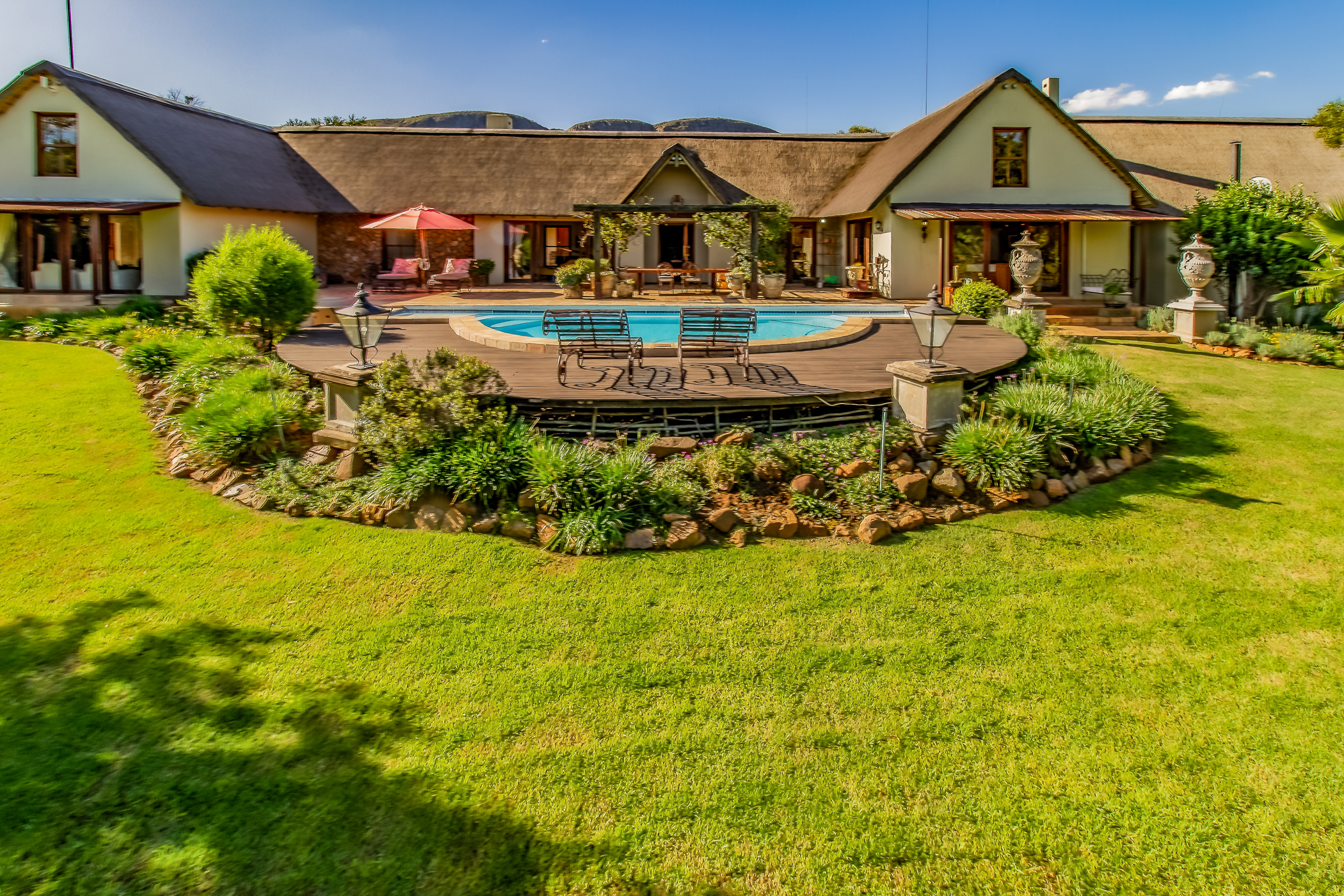 Security estate home for sale in KShane - 1HR1635877