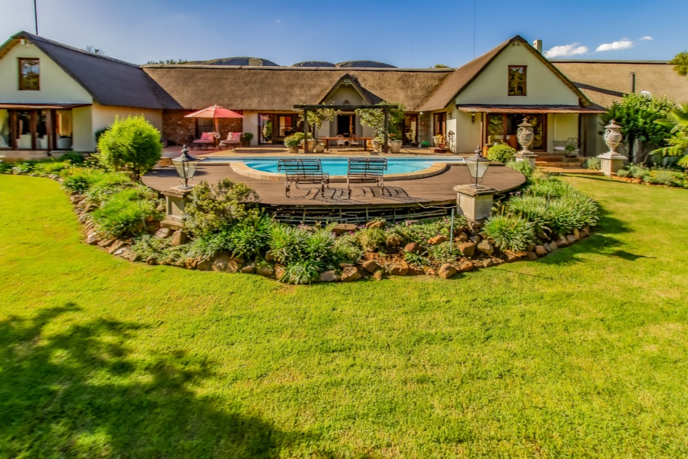 Security estate home for sale in KShane - 1HR1635877 Security estate home for sale in KShane - 1HR1635877