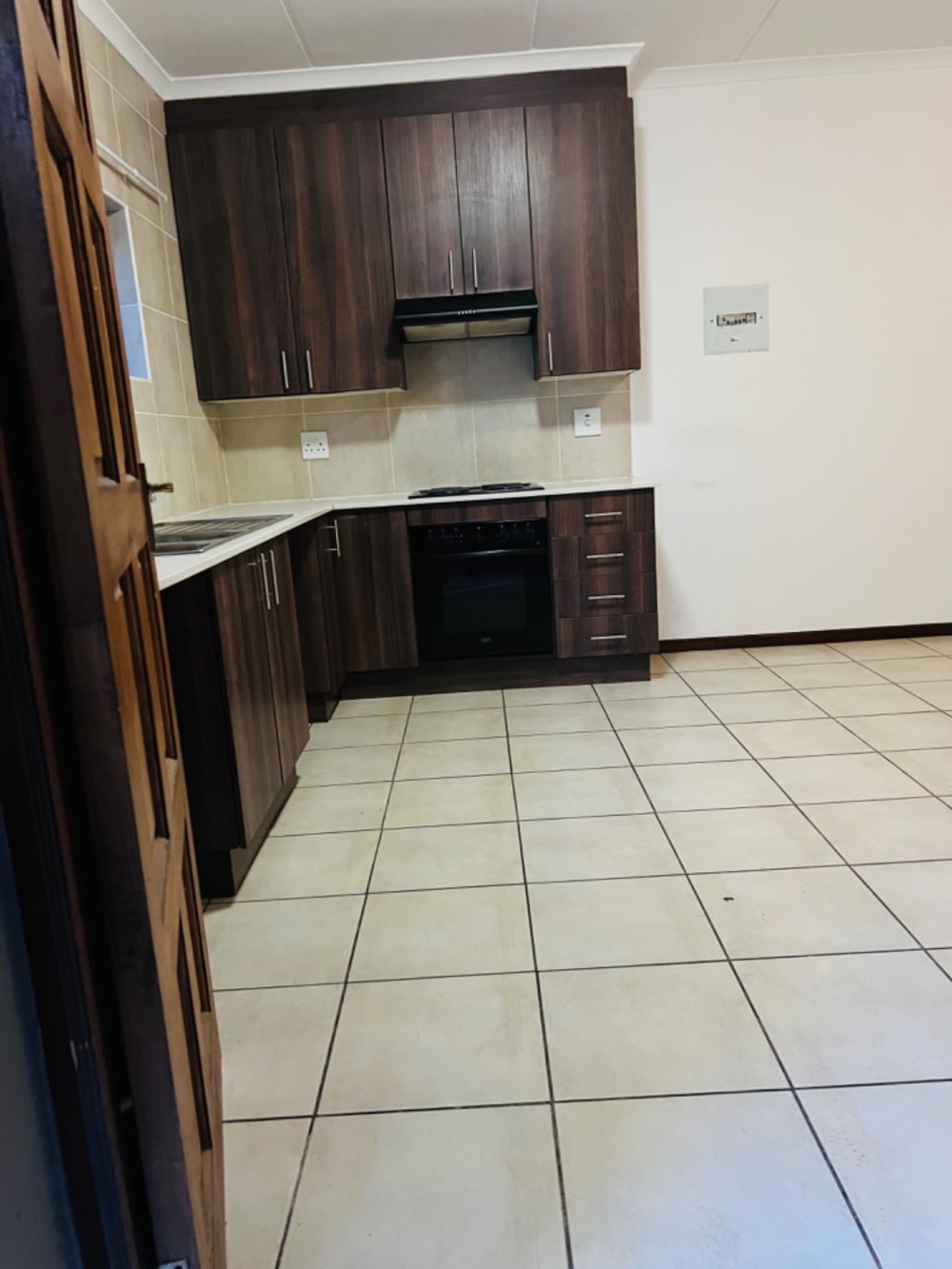 Apartment for sale in Helderwyk Estate - 1BJ1699809 Apartment for sale in Helderwyk Estate - 1BJ1699809