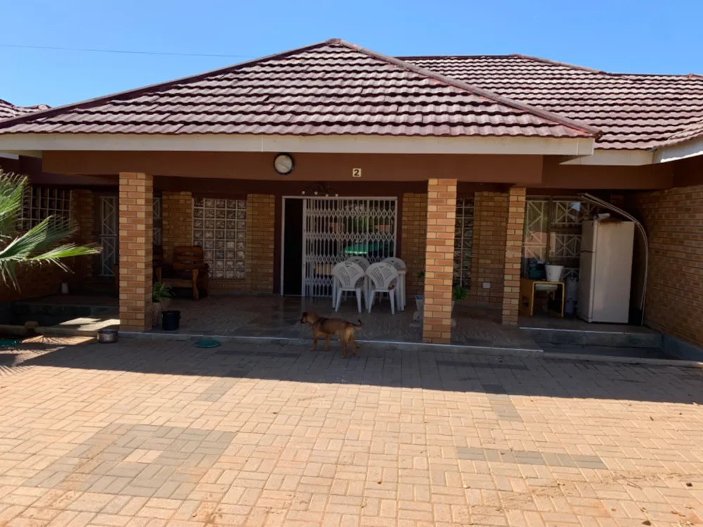 House for sale in Tlokweng, Botswana - 3BO1567634 House for sale in Tlokweng, Botswana - 3BO1567634